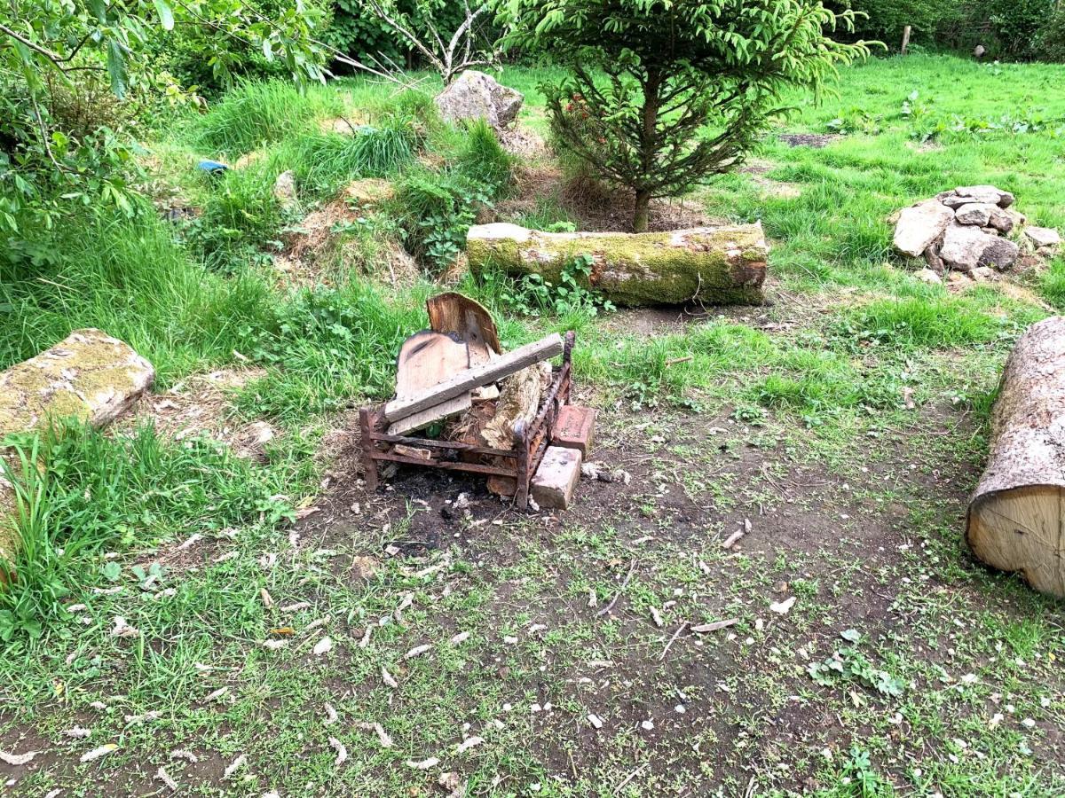 Genuine Gypsy Hut And Glamping Experience - In The Heart Of Cornwall Hotel Gunnislake Exterior photo